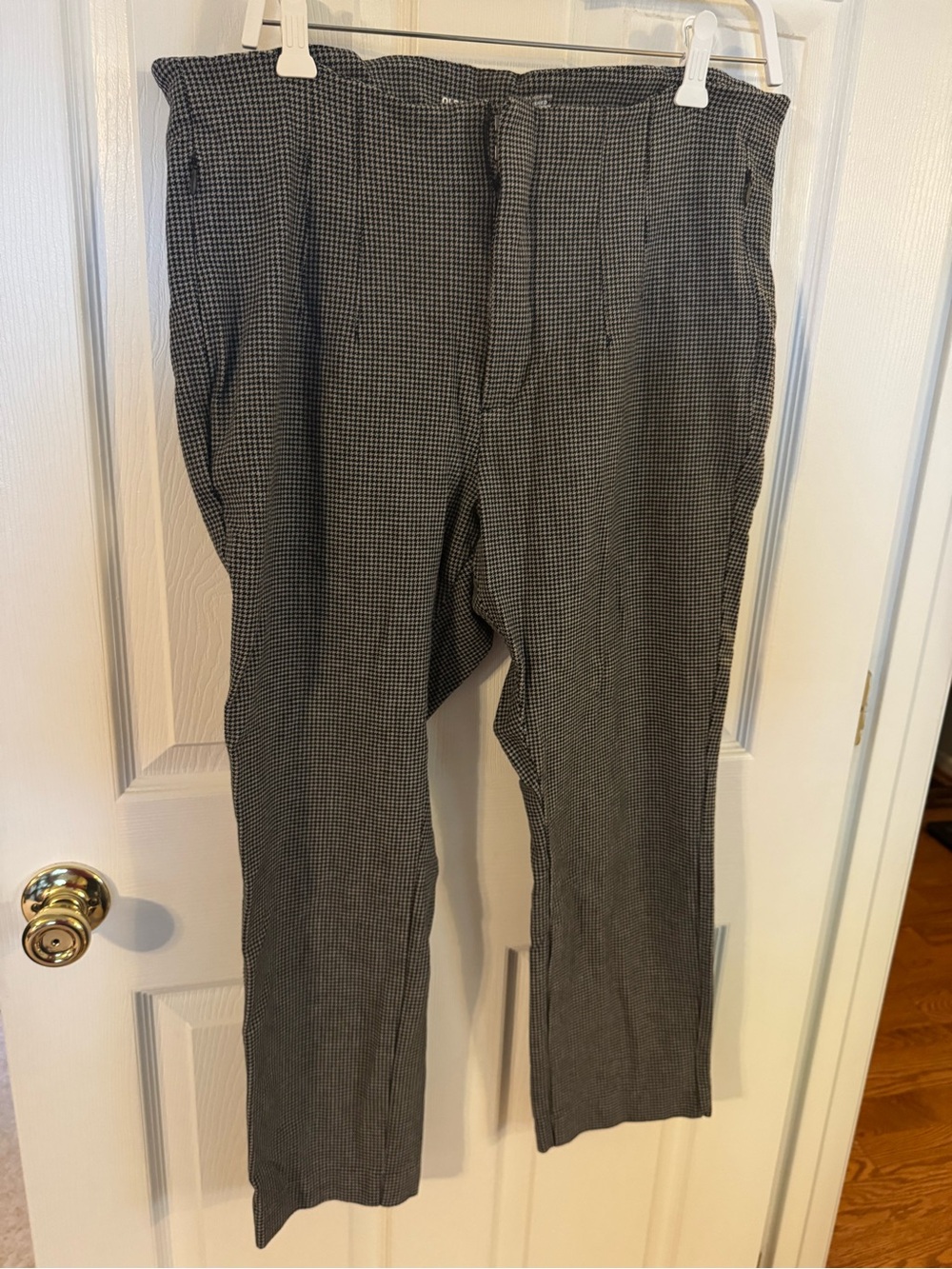 Old Navy Black & White Micro-Check Skinny Dress Pants